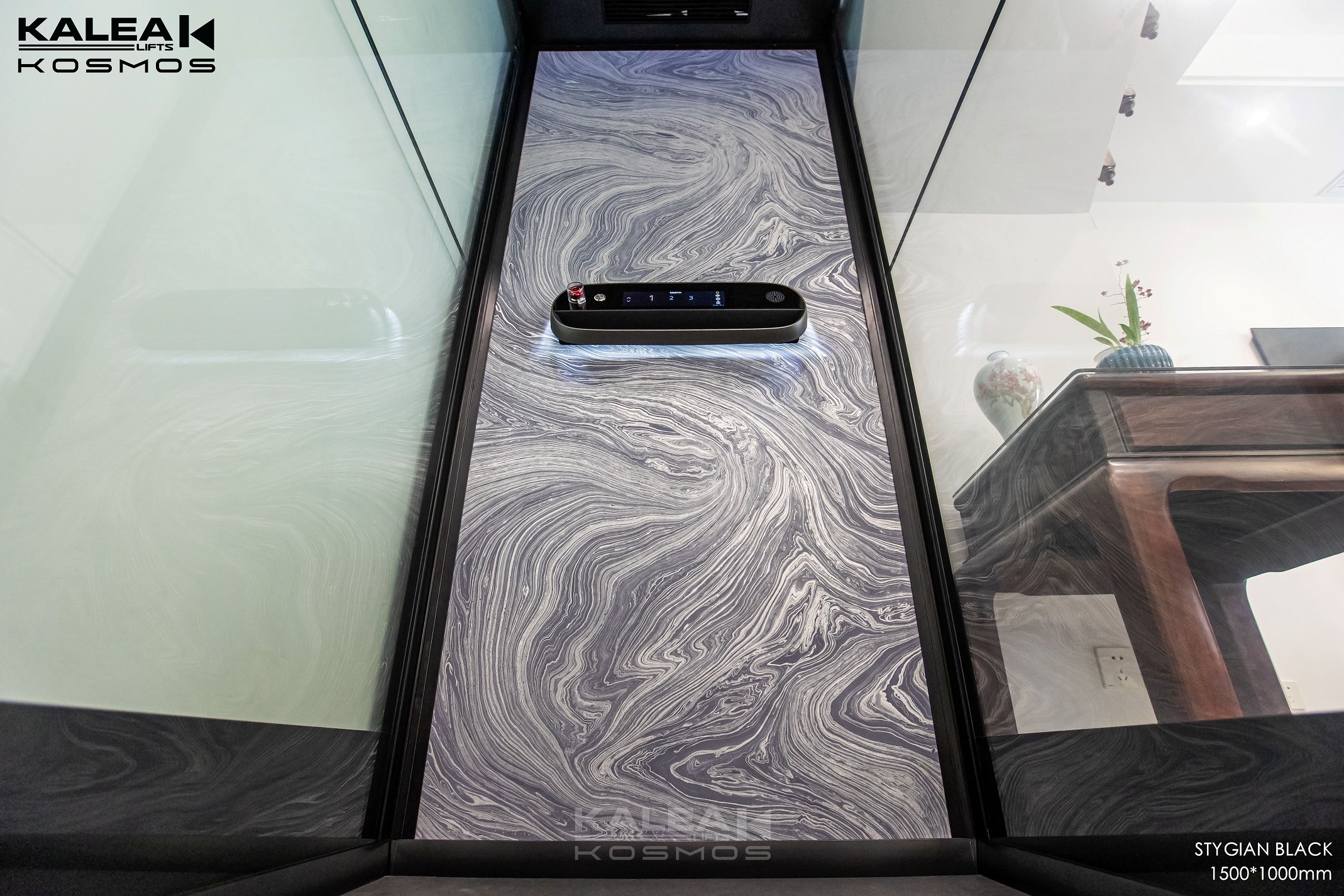 卡尼亚家用电梯KOSMOS X80上海案例